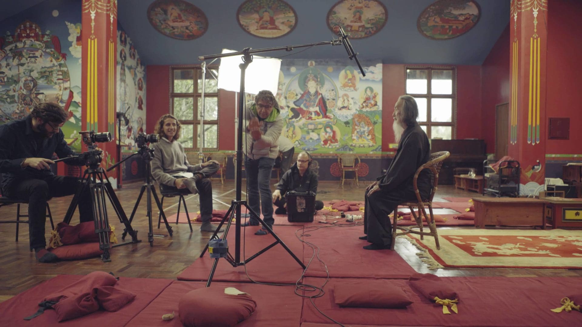 Julio Hey e Daniel, os irmãos Ahimsa, durante gravação do filme Samadhi Road